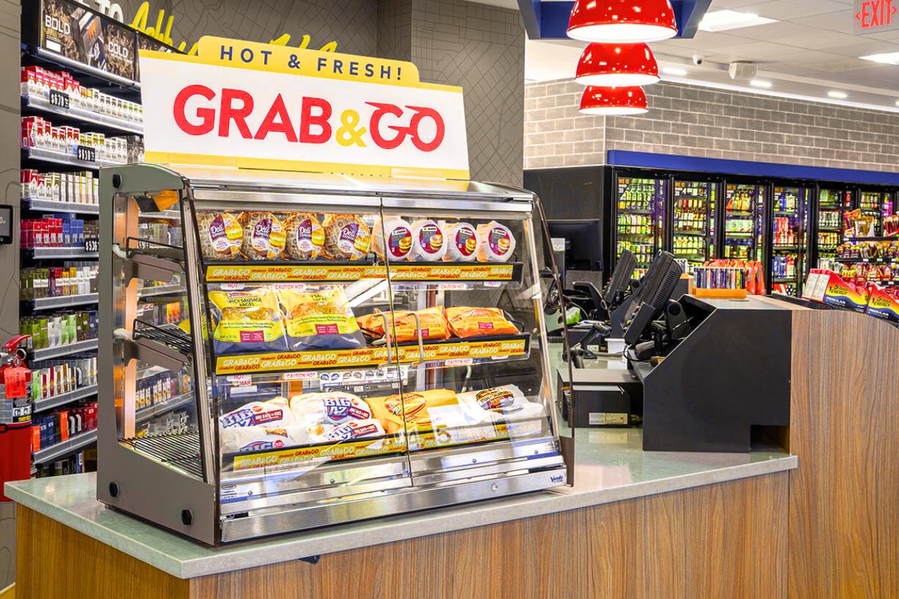 Countertop Food Warmer for Convenience Stores by Foodservice Equipment supplier Shields Harper and CO